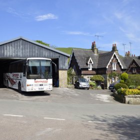 Warringtons Coaches